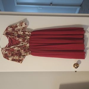 YOINS Burgundy Dress with Floral Lace Top (No Size on Dress)